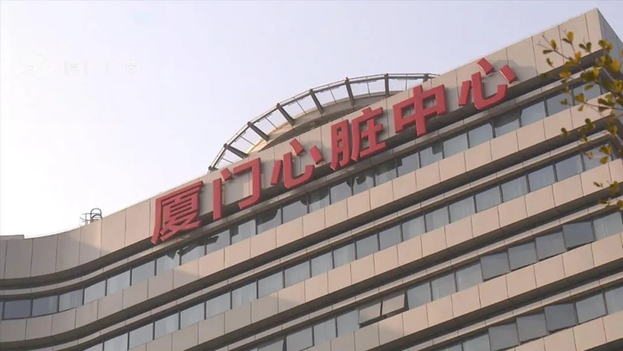 随后,记者从市中心血站了解到,从3月9日李老师开始住院接受治疗时