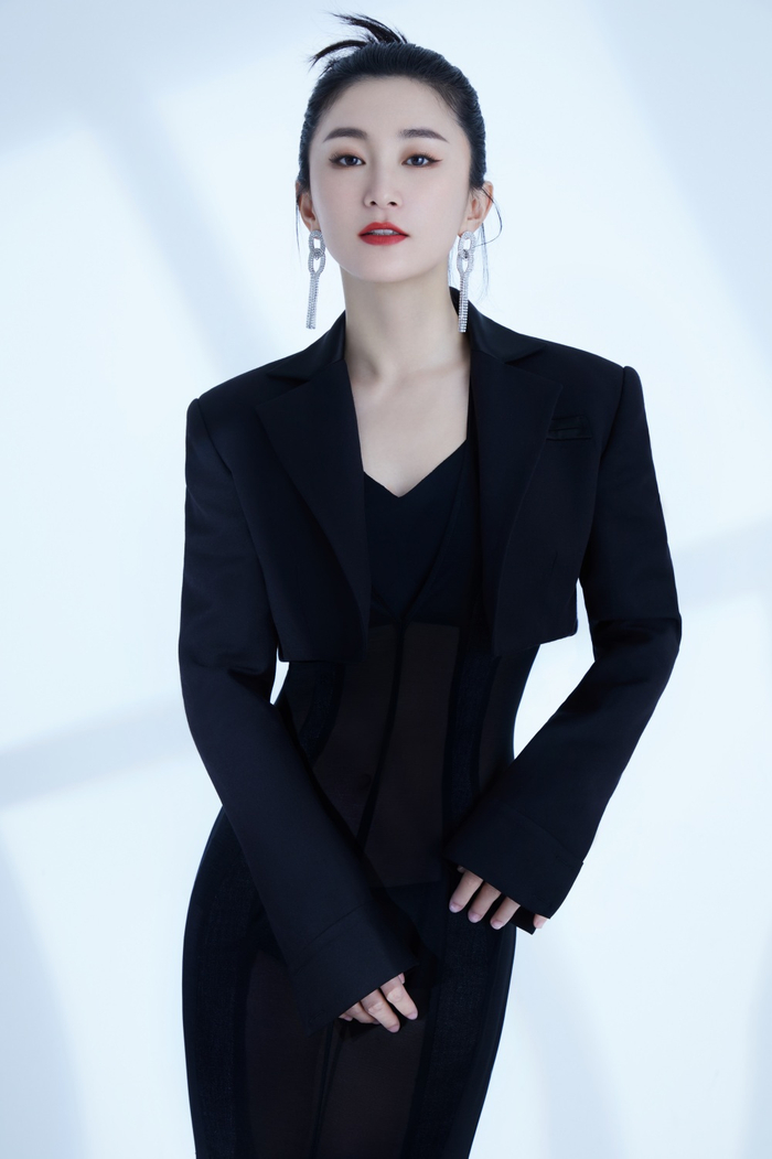 赵秦春日写真曝光 光影交错尽显梦幻唯美|赵秦|梦幻|影调_新浪新闻