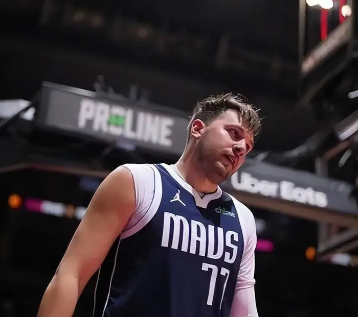 哈登与约基奇的巅峰对决