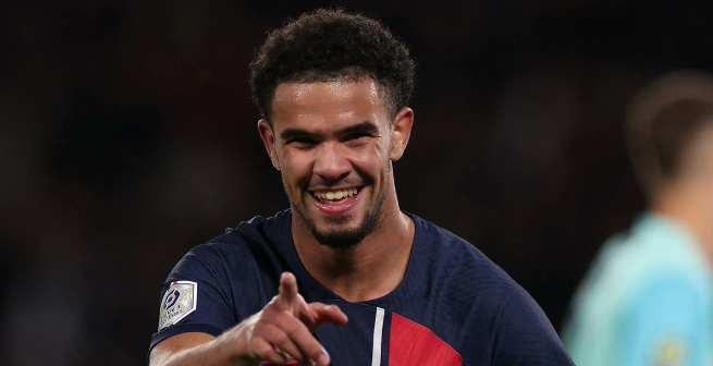 恭喜法国队新博格巴诞生18岁就获德尚盛赞世界级抢姆总地位