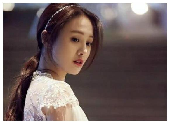 郑爽路透美若天仙挑战经典角色聂小倩和侯明昊搭配默契十足