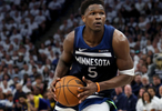 爱德华兹谈论詹姆斯，25岁的华子，已经不再把NBA前辈当偶像了