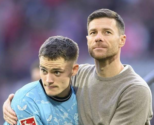 才刚下课！阿隆索下家曝光！10亿豪门送邀请，联手爱徒，英超变天