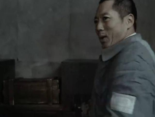 亮剑:同是孔捷支援李云龙打县城,一个激动兴奋,一个却在背台词|孔捷|李云龙|亮剑_新浪新闻