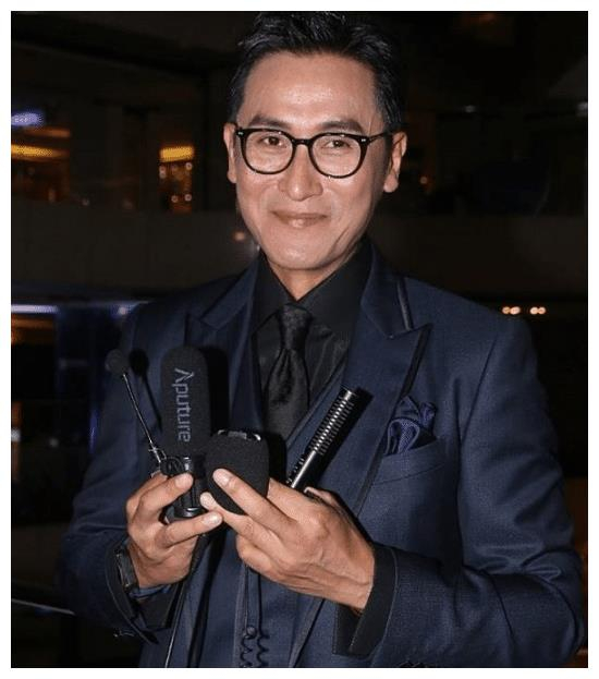 欧阳震华新剧来袭tvb收视有救了网友大感期待