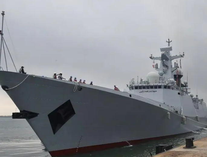 乌军改变作战策略终于把俄军打急眼派太平洋舰队进入红海