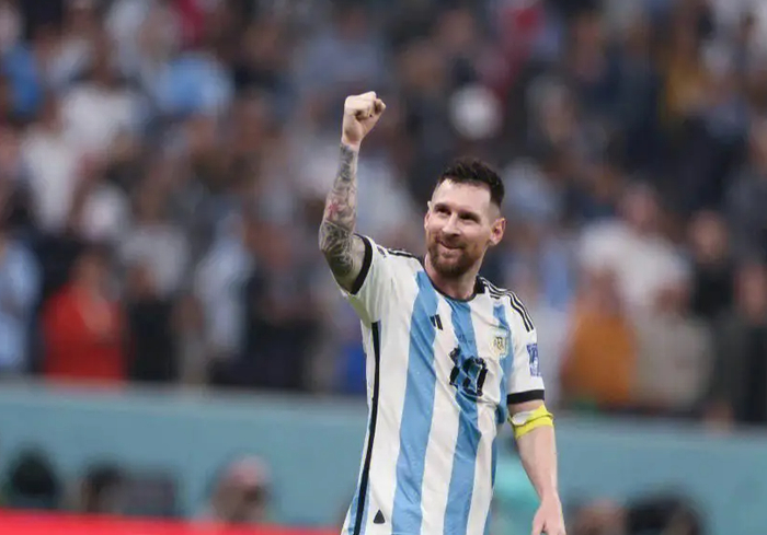 c罗,贝利老马一档,梅西独居goat|梅西|足坛|贝利_新浪新闻