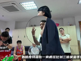 CBA最美女老总！伍佰兰神颜贺双杀广东，皮特森狂索要3倍奖金