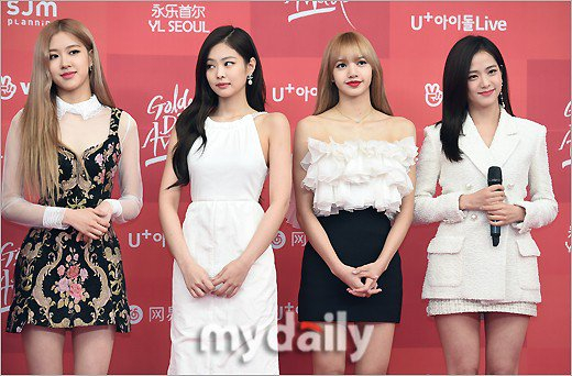 韩国女团blackpink今天被传今后仍将作为四人组合进行