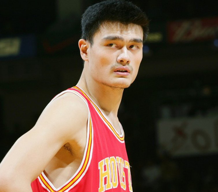 姚明出席CBA年度颁奖典礼 多位年轻球员获殊荣中国篮球未来可期