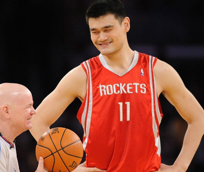 姚明曾在cba连续4场盖帽10 ,至今依旧是历史唯一的纪录|cba|姚明|纪录