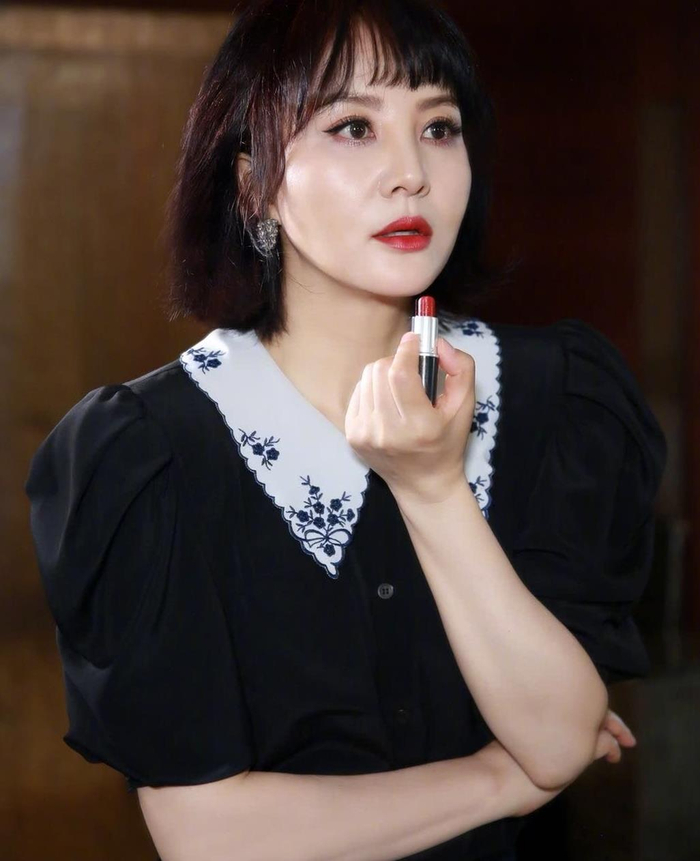 陶红姐姐人美戏好还贼会穿越来越期待她作品了