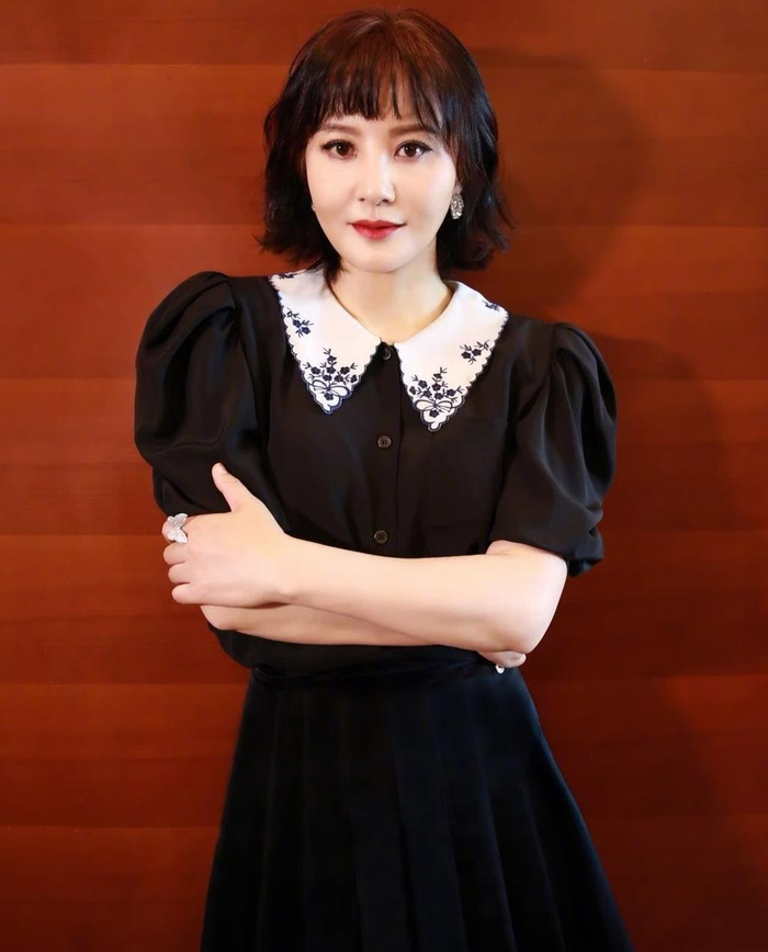 陶红姐姐人美戏好还贼会穿越来越期待她作品了