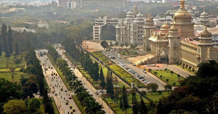 印度最富有的城市，被誉为亚洲硅谷，自称领先深圳20年
