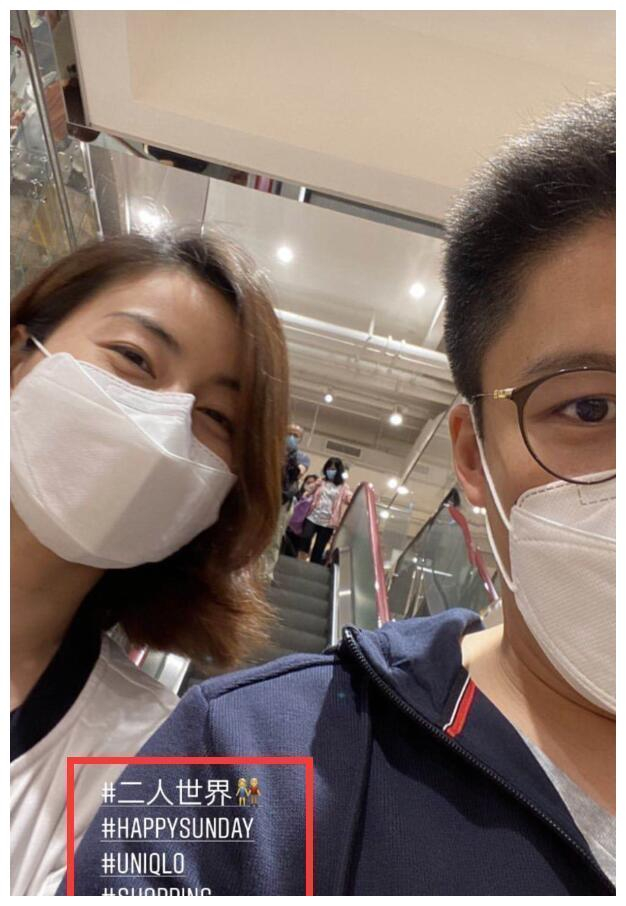 霍启刚郭晶晶陪孩子过周末哥哥帅气二妹霍中妍扎双马尾好可爱