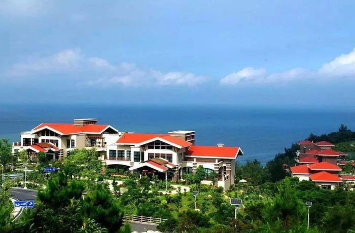 我国“宝藏”海滨城市,被称为第二个三亚,最适合养老度假!
