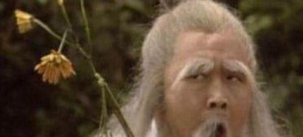 83版《射雕英雄传》的“老顽童”,如今生活得如何?