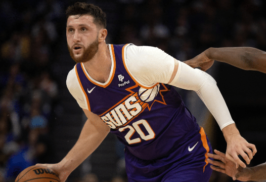 太阳大胜森林狼布克杜兰特轰62分四配角输出努尔基奇好使