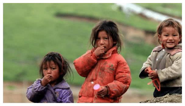 西藏奇遇：我被藏族女孩堵在厕所里，交了特殊“过路费”才出来
