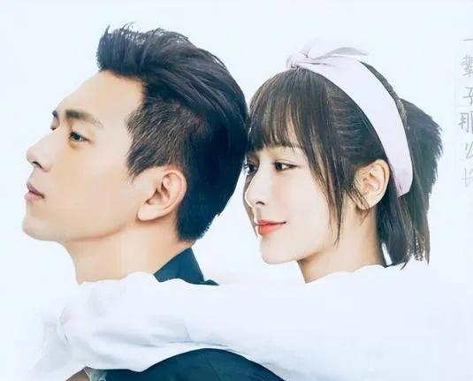 李现与绯闻女友晓雪同款摄像机,引起网友热议