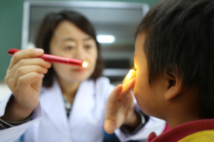 眼底照相能检查出什么爱眼底|“眼底检查”到底查什么?_新闻资讯_第3张_活检穿刺产品网 眼底照相能检查出什么爱眼底|“眼底检查”到底查什么?_https://www.jmylbn.com_新闻资讯_第3张