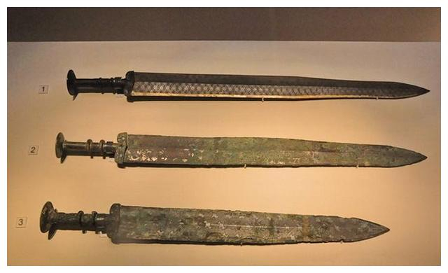 功成入鞘天下平:揭秘中国剑文化的起源与发展|战国|西平_新浪新闻