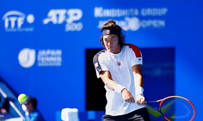 崔杰更是在希望赛上拿到了中国男子网球选手在2024赛季单打赛场上的首