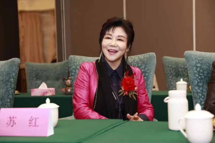 著名歌手,国家一级演员胡月著名男高音歌唱家,国家一级演员魏金栋著名