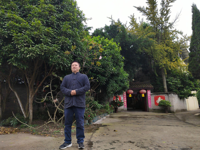 当代玄学泰斗、种生基世家、和合术衣钵传人易洪永老师生活留影__财经头条__新浪财经