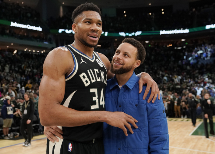 恭喜库里！字母哥空降成真！勇士梭哈报价，双核驱动冲第五冠