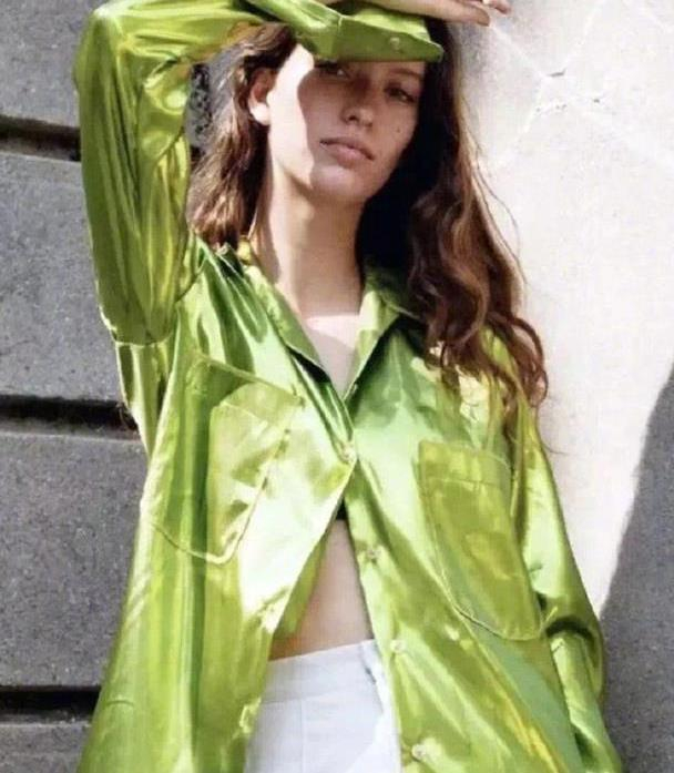 真被这几套"原谅绿"给圈粉了,优雅经典又耐看,怎么穿怎么好看__财经