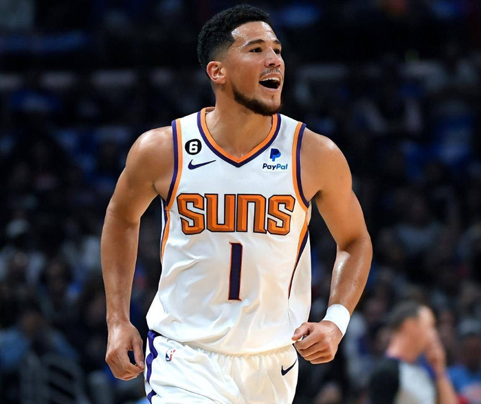 nba季中赛110-89大胜灰熊队,布克狂砍40分,罗斯9中8砍下17分__财经
