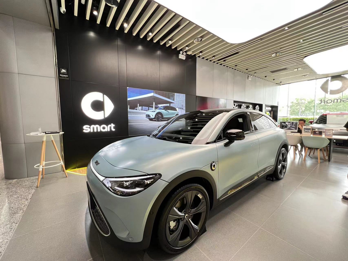 Smart车主刮起一股扣标风