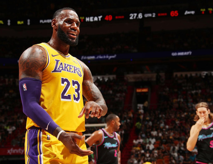 若詹姆斯当年没有离开热火队,或许他有机会成为队史第一人|热火队