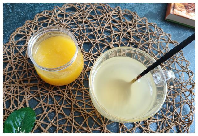 菠萝正当季，教你菠萝果酱的做法，一个菠萝冲20杯果汁，酸甜开胃