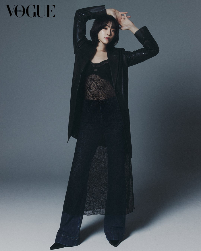 韩国女艺人朴珪瑛最新杂志写真曝光__财经头条