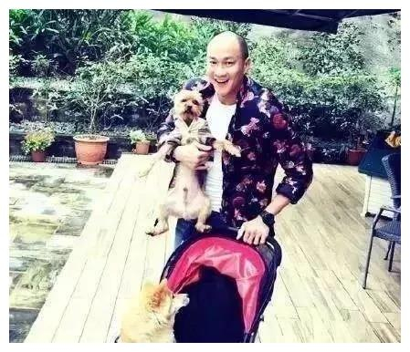 《风云雄霸天下》18年演员现状:雄霸仍霸气,步惊云却谢顶了?