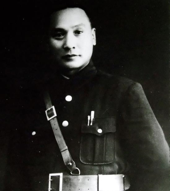 解放战争:1949年云南解放后,逃去台湾的3位高级将领是谁?|云南|卢汉|张群