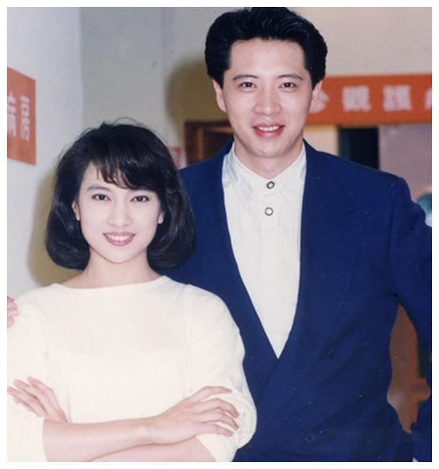 《家有仙妻》“何莉莉”一夜成名,巅峰时期隐婚嫁富豪,现状如何