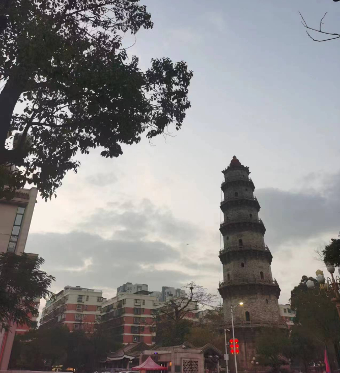 张栋伟的2024龙年春节汕头游记|小公园|汕头|英歌_新浪新闻