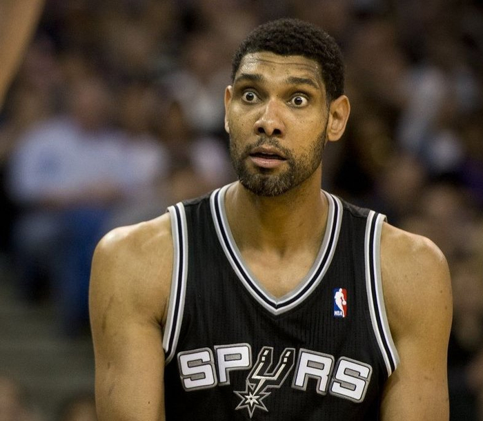 大学时期邓肯就被叫做"飞天魔鬼",nba出道就是巅峰的超级巨星|邓肯