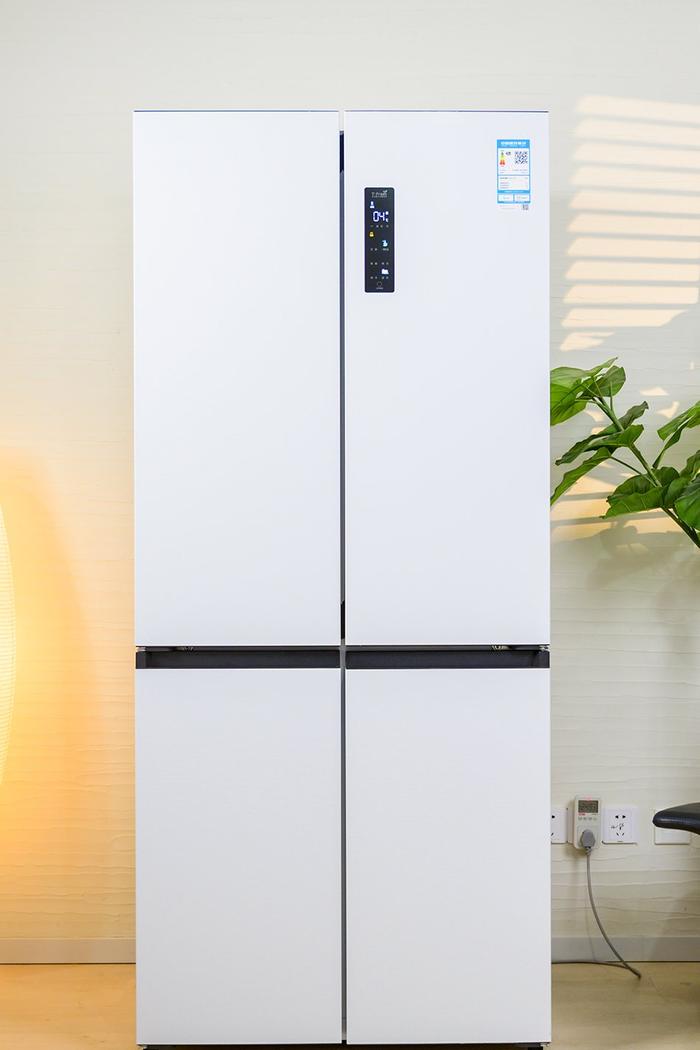 tcl超薄零嵌冰箱t9一台可以零距离无缝嵌入的冰箱