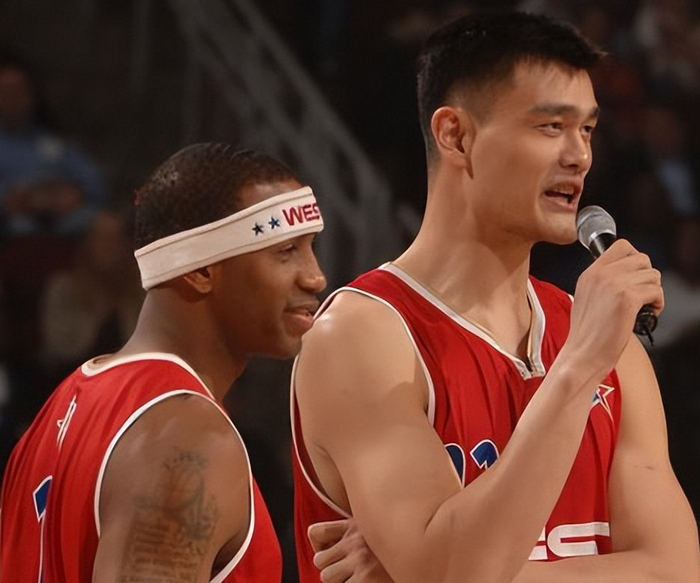 姚明职业生涯最大的遗憾就是未能夺取nba总冠军,可惜,本有机会|姚明