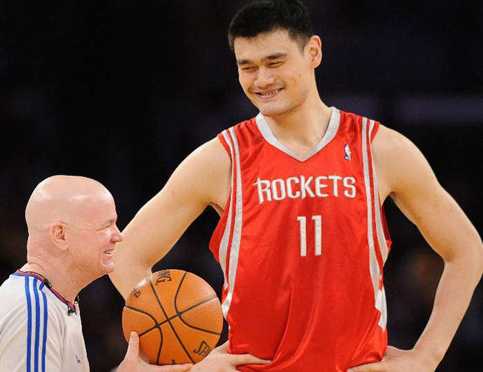 姚明职业生涯最大的遗憾就是未能夺取nba总冠军,可惜,本有机会|姚明