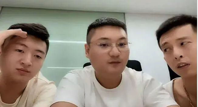王冕老李被捕后续，李先生老婆朋友圈回应：他只是运气不好|毕加索|娱乐负面|主播|小洲|账号_新浪新闻