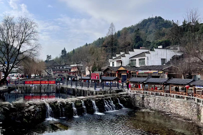廊桥,流水,刘家桥(湖北省咸宁桂花镇刘家桥古民居)