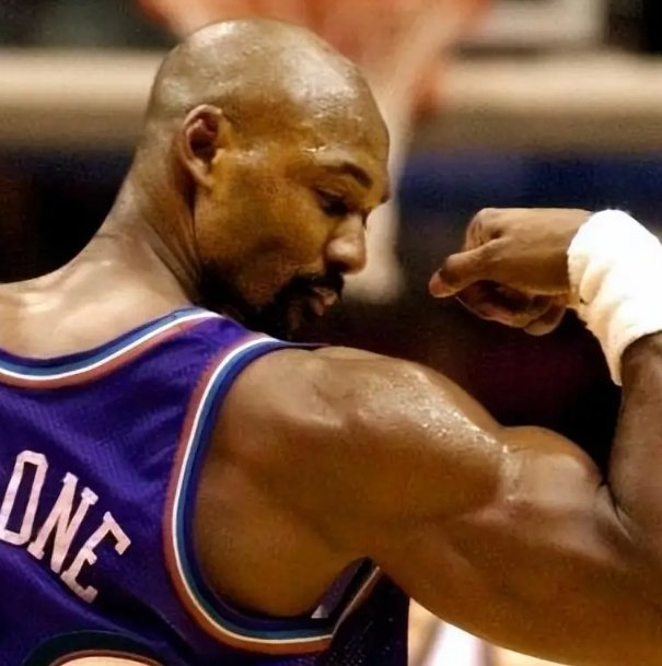 奥尼尔的实力如何?内线统治力强大,力量及技巧兼备的超级中锋