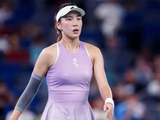 网坛励志女孩被打退赛，王欣瑜迎来第十次巡回赛四强能喜提首冠？