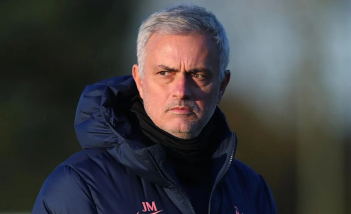 大反转！穆帅突爆争议发言！矛头直指皇马，球迷：这次支持他