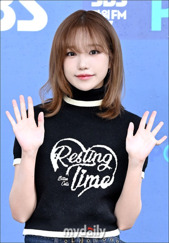 韩国女歌手曺柔理出演sbs电台《两点出逃》节目